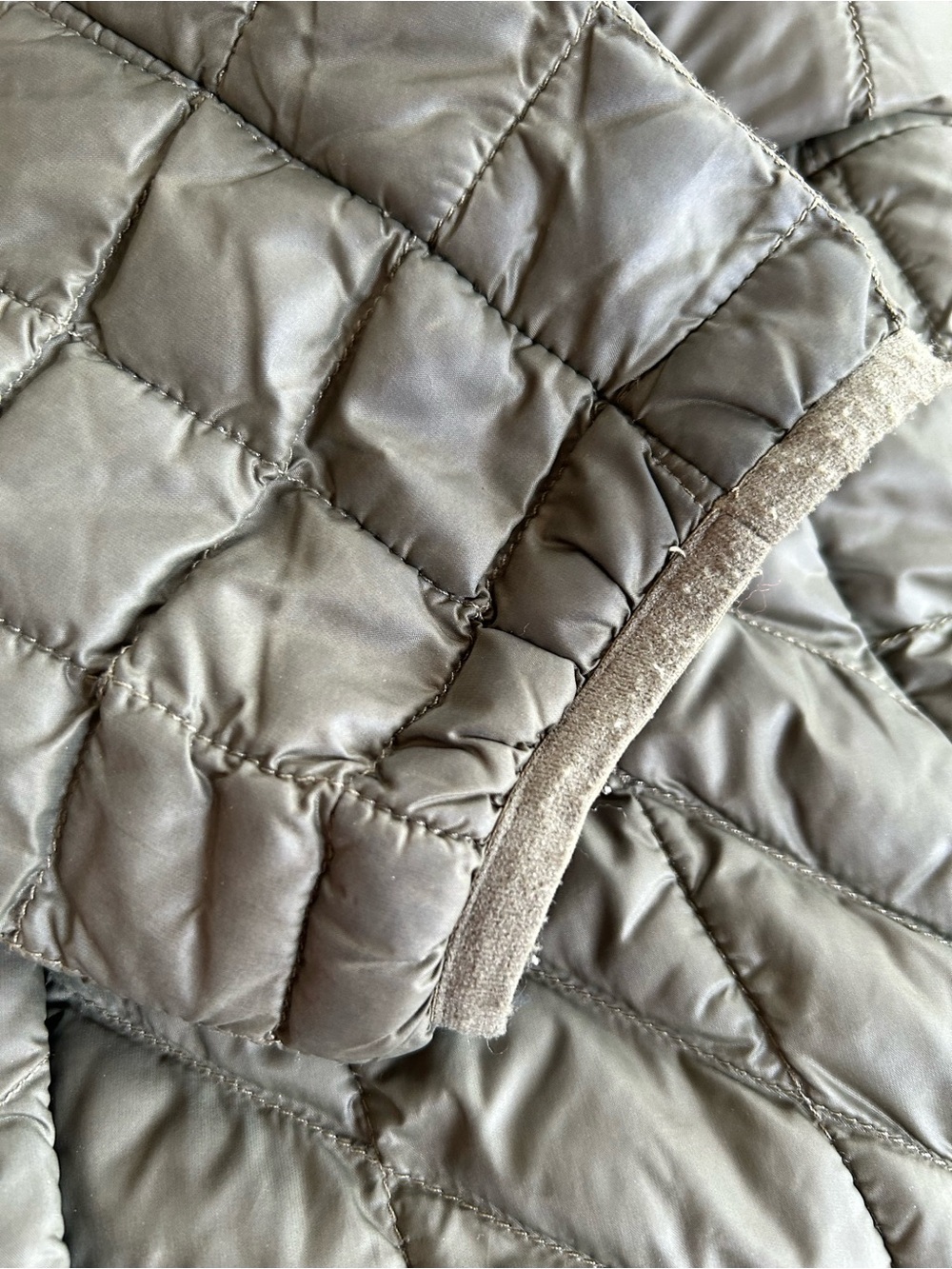 The North Face Olive Quilted Hooded Puffer Jacket - Picture 5 of 7